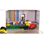 Конструктор LEGO Promotional 5005358 Фабрика минифигурок